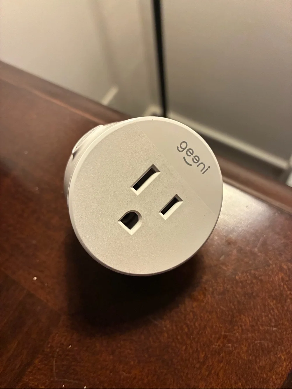 Geeni Smart Plug Wi-Fi Outlet Adapter